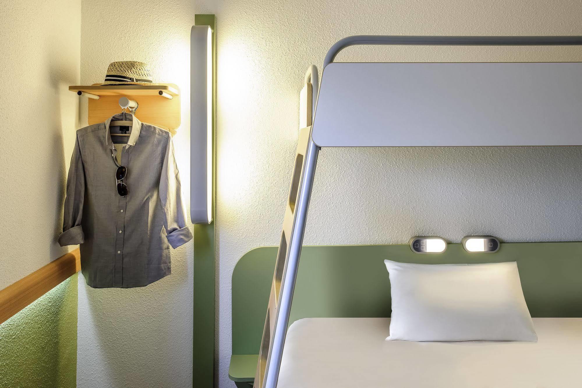 Hotel Ibis Budget Aix Les Bains - Gresy מראה חיצוני תמונה