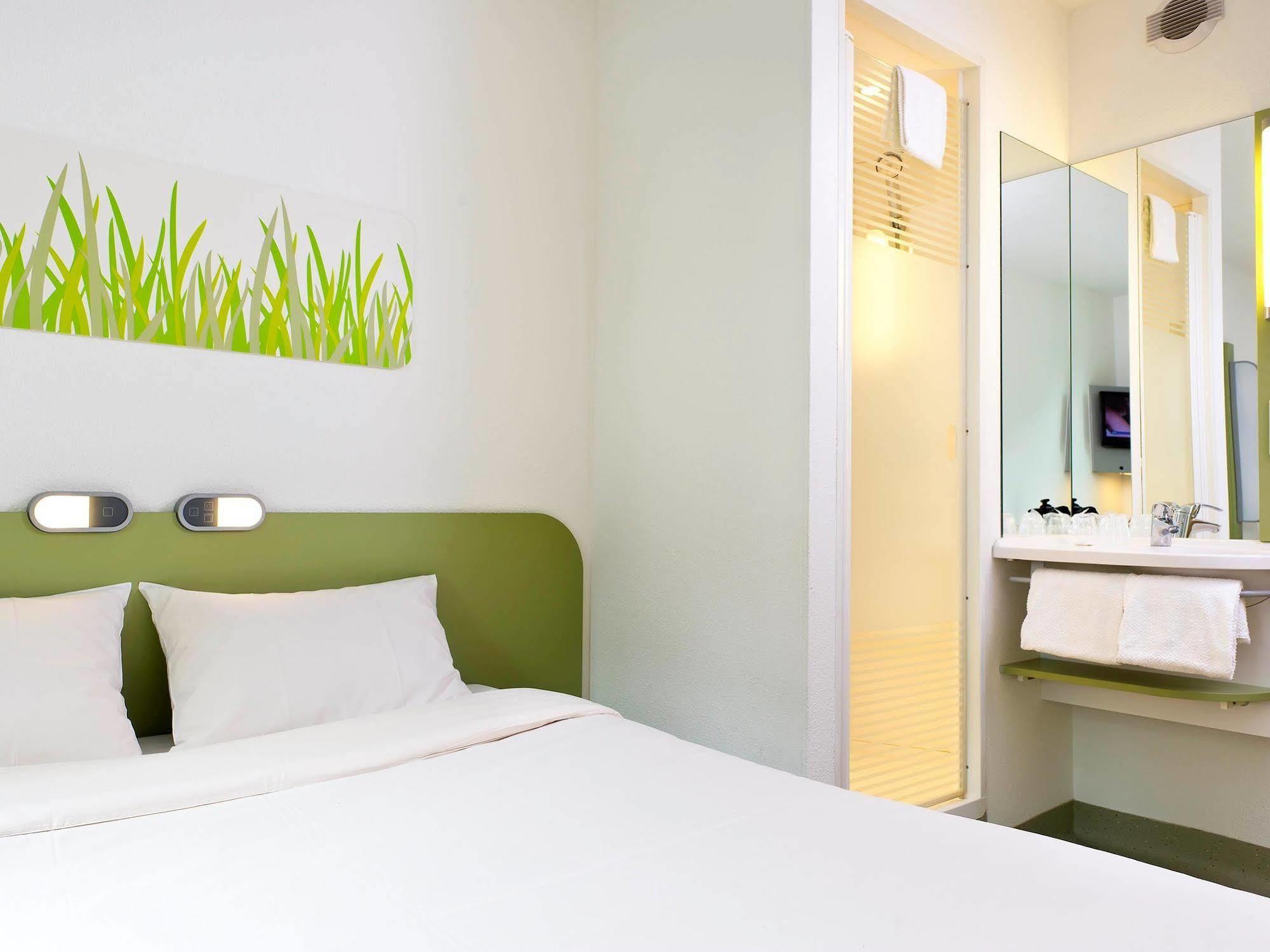 Hotel Ibis Budget Aix Les Bains - Gresy מראה חיצוני תמונה